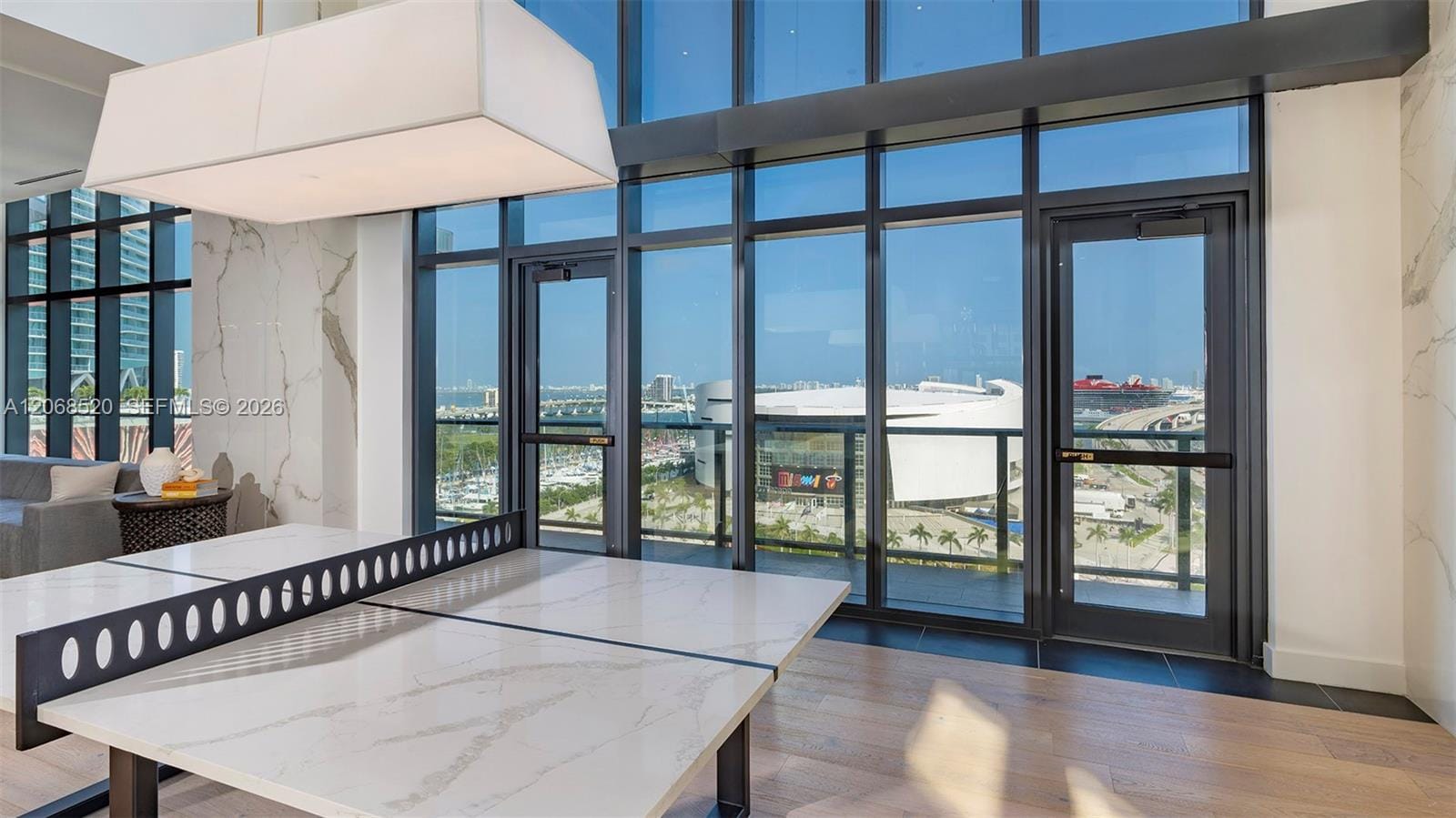 650 NE 2nd Avenue 2811, Miami, FL 33132 photo 6