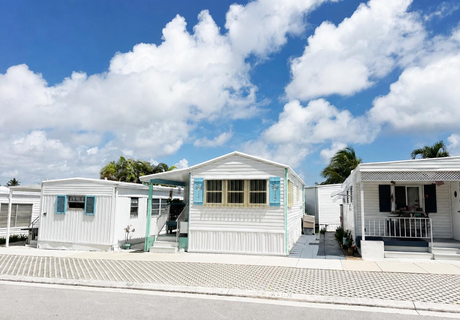 6 BRINY BREEZES Boulevard A, Briny Breezes, FL 33435 photo 2