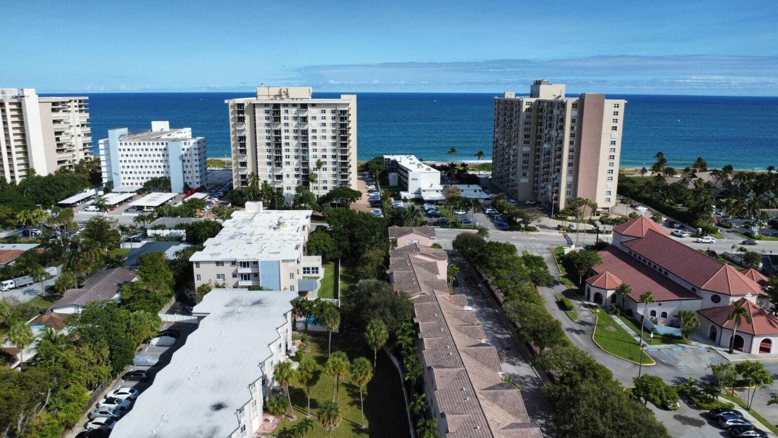 1967 S OCEAN Boulevard 215-C, Lauderdale-By-The-Sea, FL 33062