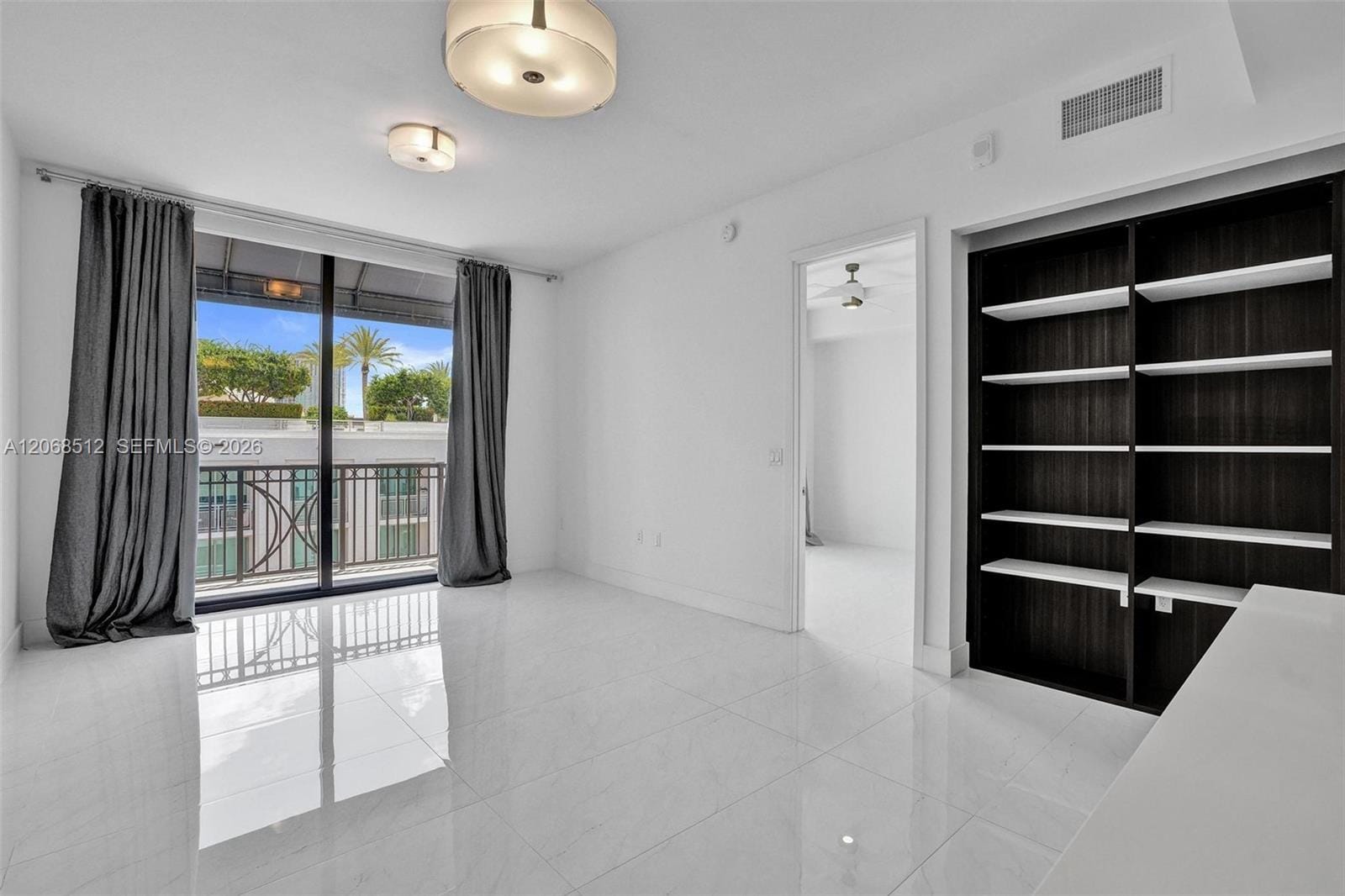 301 Altara Avenue UPH1005, Coral Gables, FL 33146 photo 4