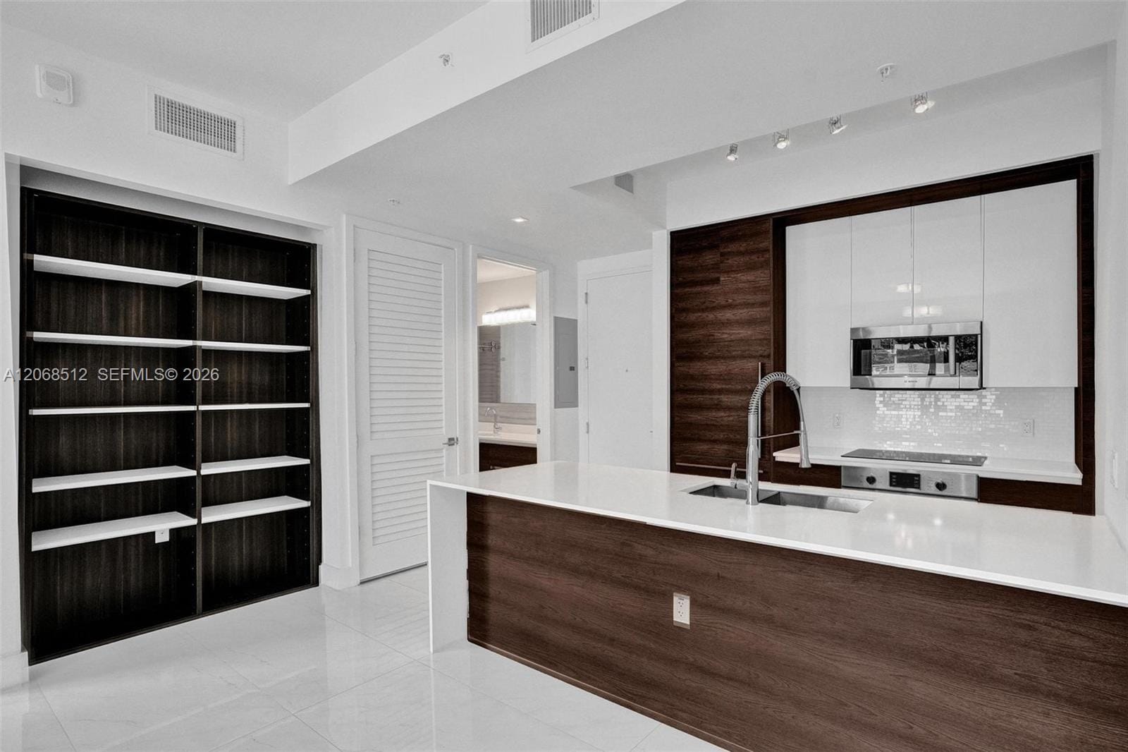 301 Altara Avenue UPH1005, Coral Gables, FL 33146 photo 7