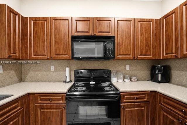 385 NE 31st Avenue — photo 3