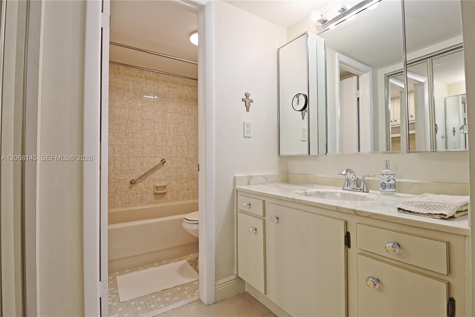 1100 Colony Point Circle 419 — photo 6