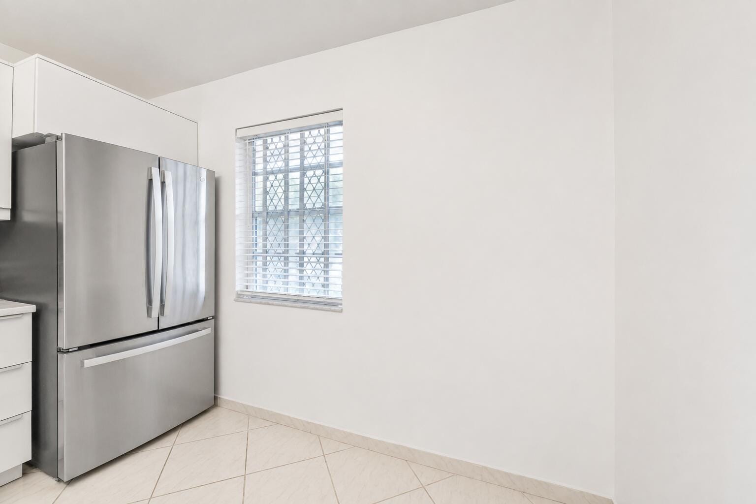 1025 SE 4th Avenue 101 — photo 8