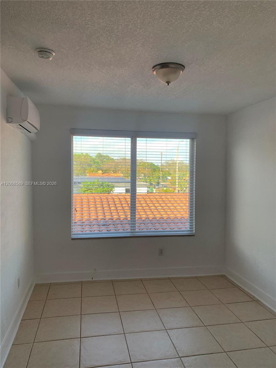 712 SW 56 Avenue 8B — photo 4