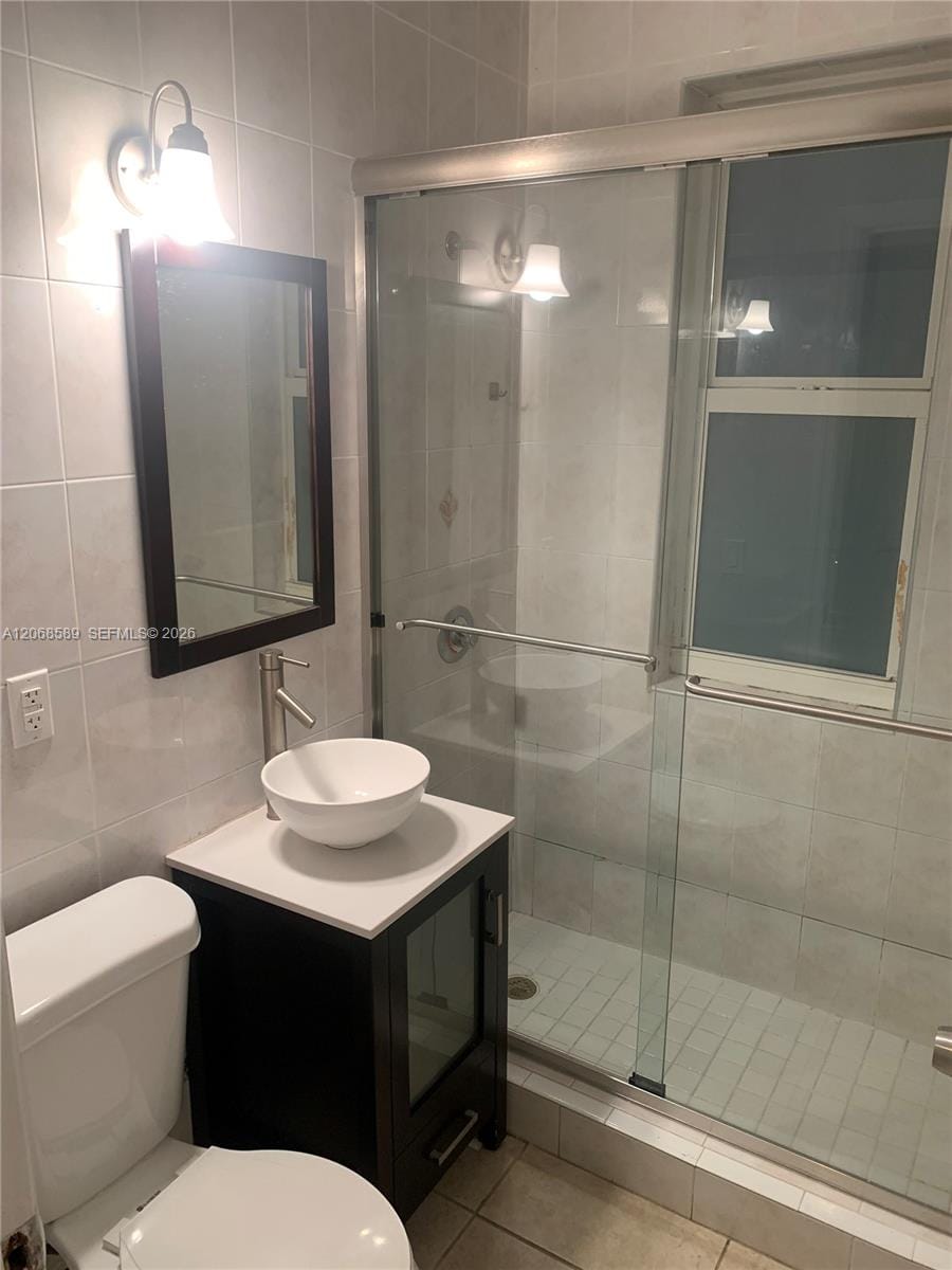 712 SW 56 Avenue 8B — photo 8