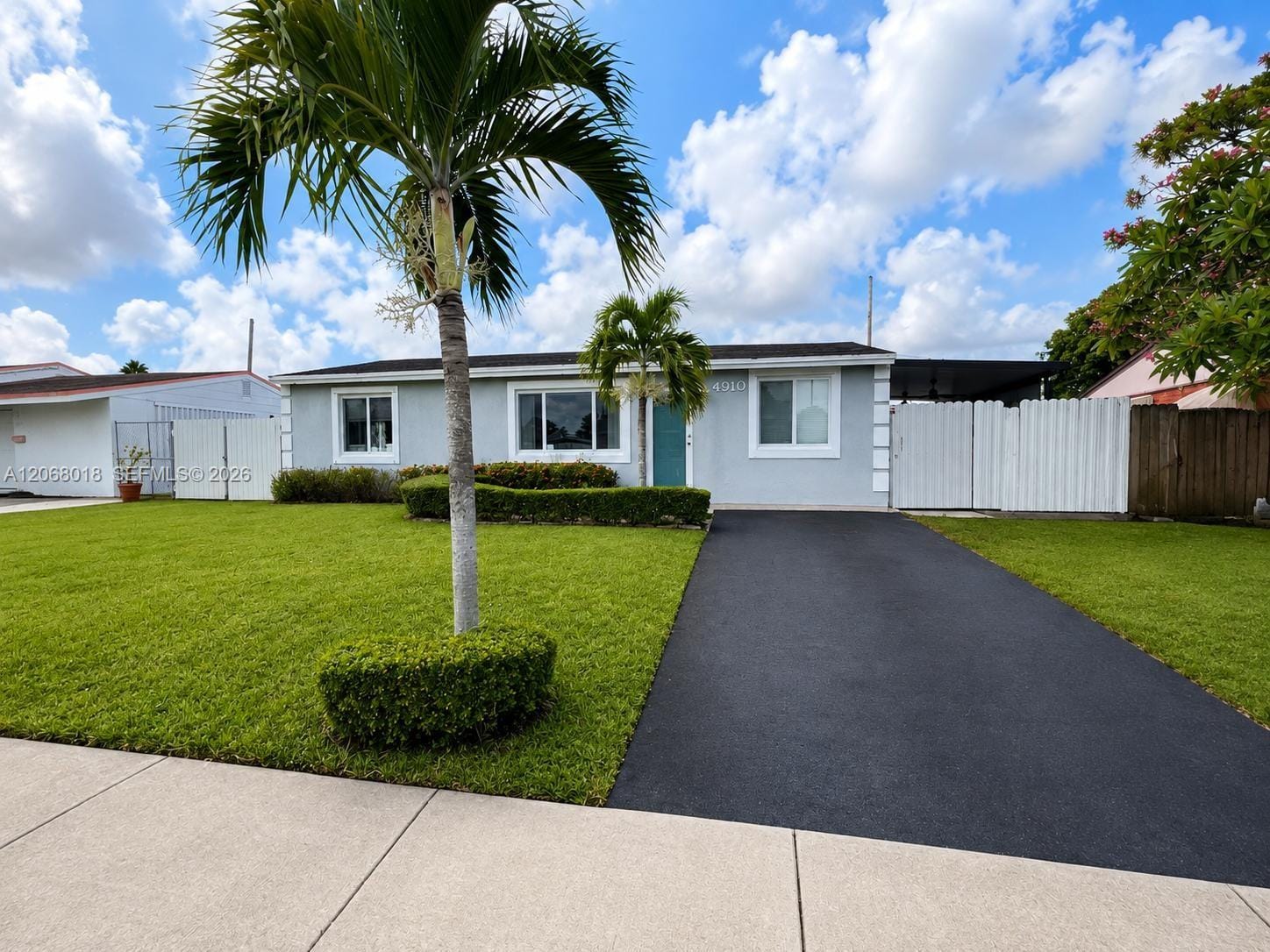 4910 SW 16th Street