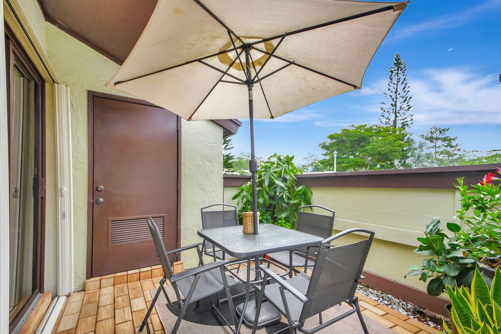 494 Iron Forge Court — photo 2
