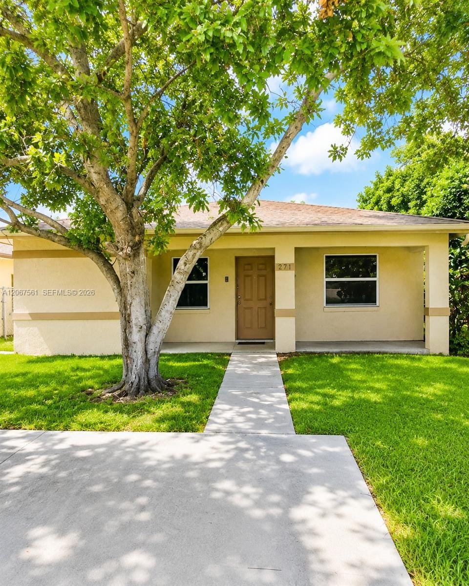 221 NE 35th Street, Oakland Park, FL 33334