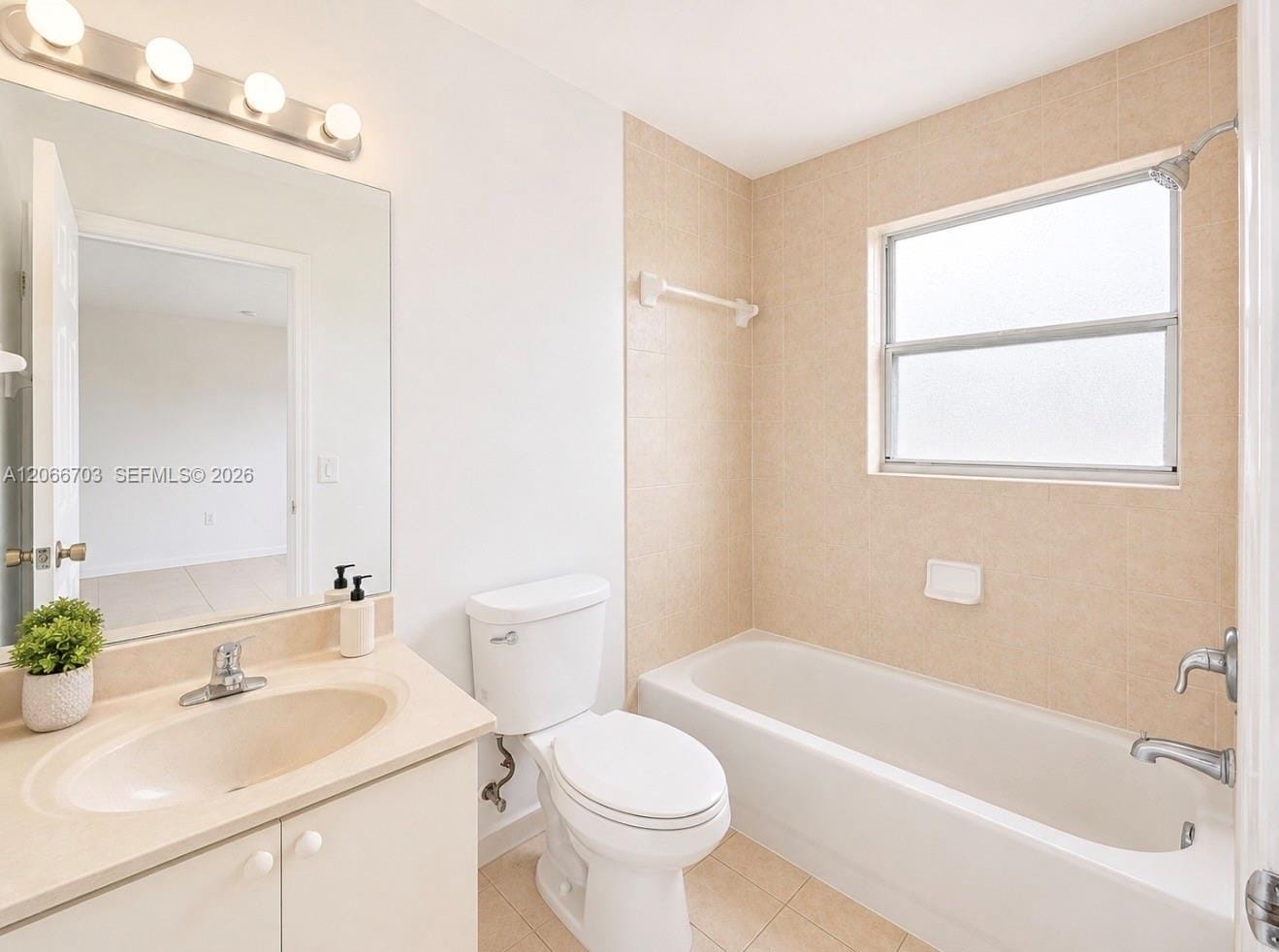 3007 SE 17th Avenue 3007 — photo 4