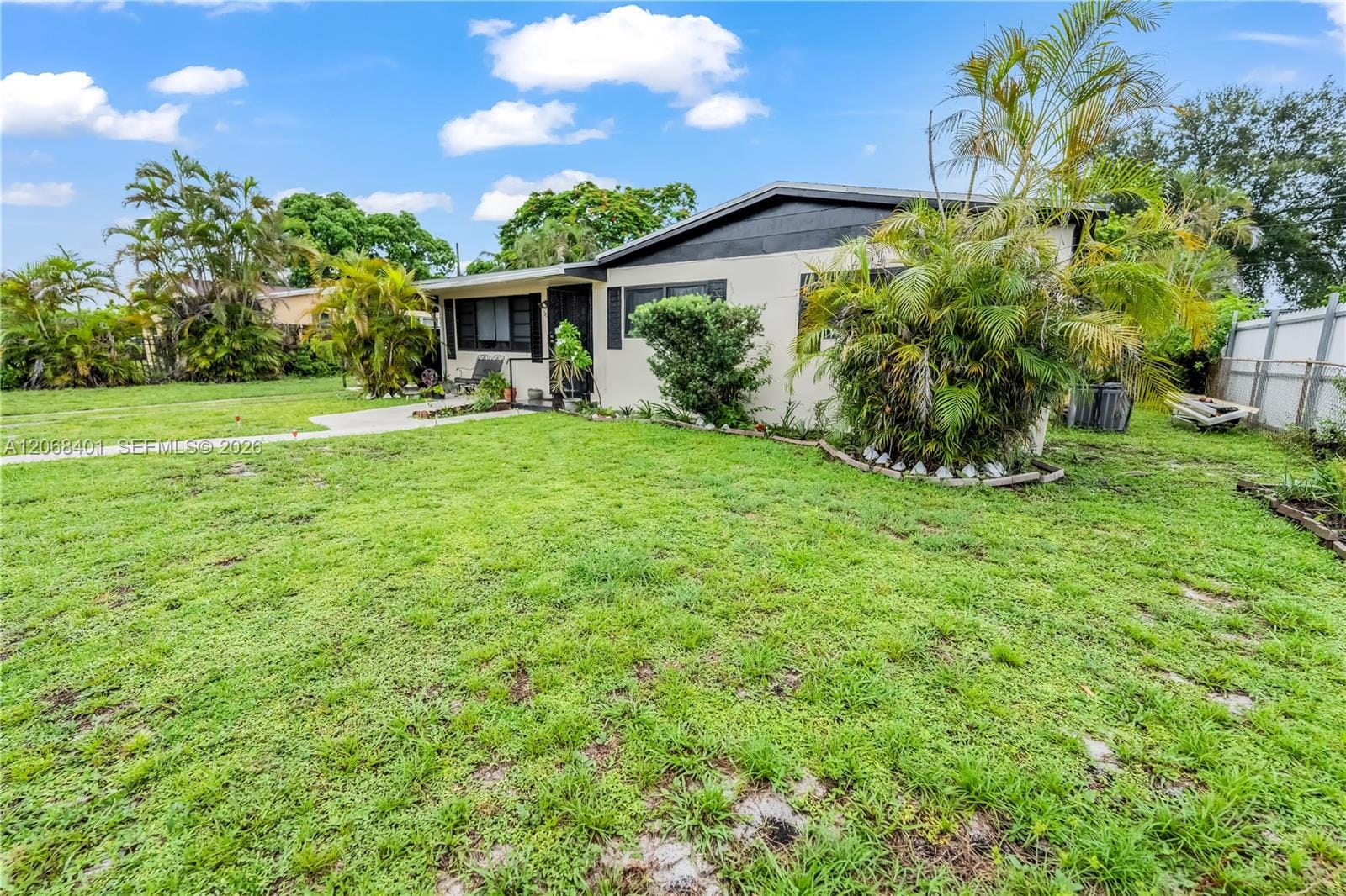 1365 NW 192nd Terrace — photo 3