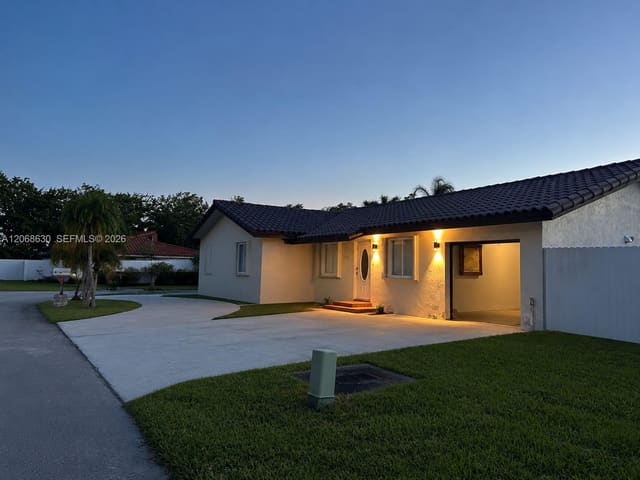 11122 SW 143rd Court, Country Tree Sub, Miami, FL