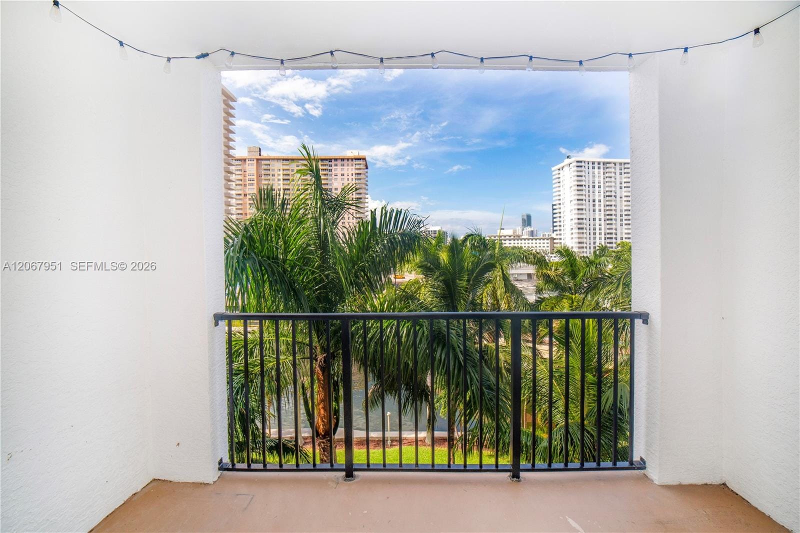 17150 N Bay Road 2512, Sunny Isles Beach, FL 33160 photo 25