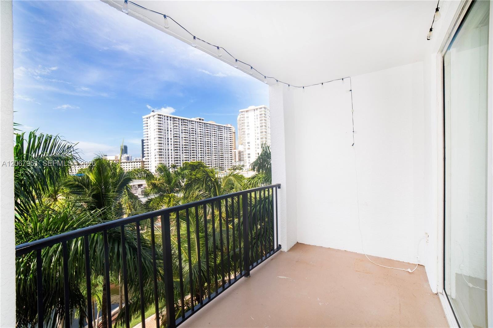 17150 N Bay Road 2512, Sunny Isles Beach, FL 33160 photo 26