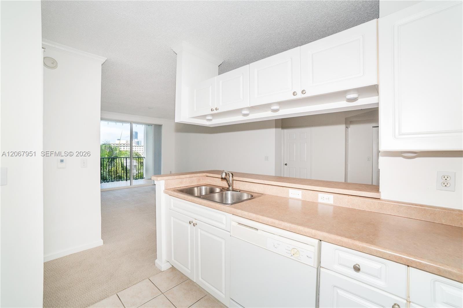 17150 N Bay Road 2512, Sunny Isles Beach, FL 33160 photo 5
