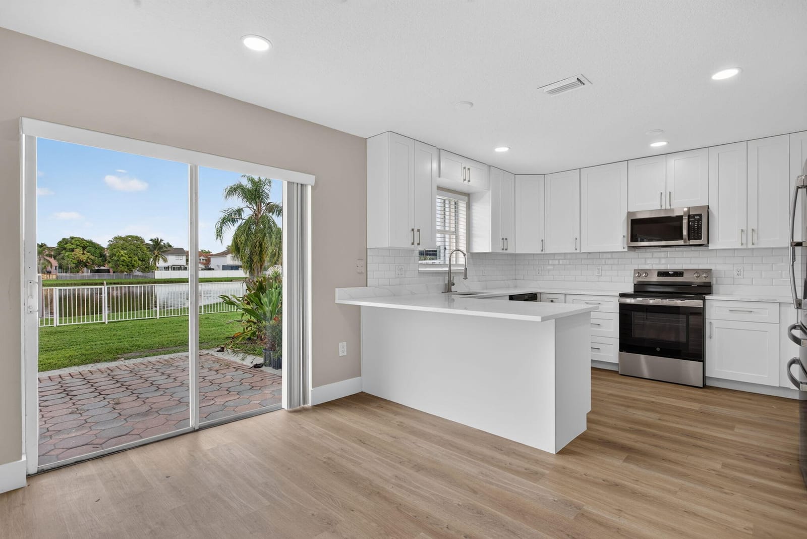 12149 NW 34TH Street, Sunrise, FL 33323 photo 20