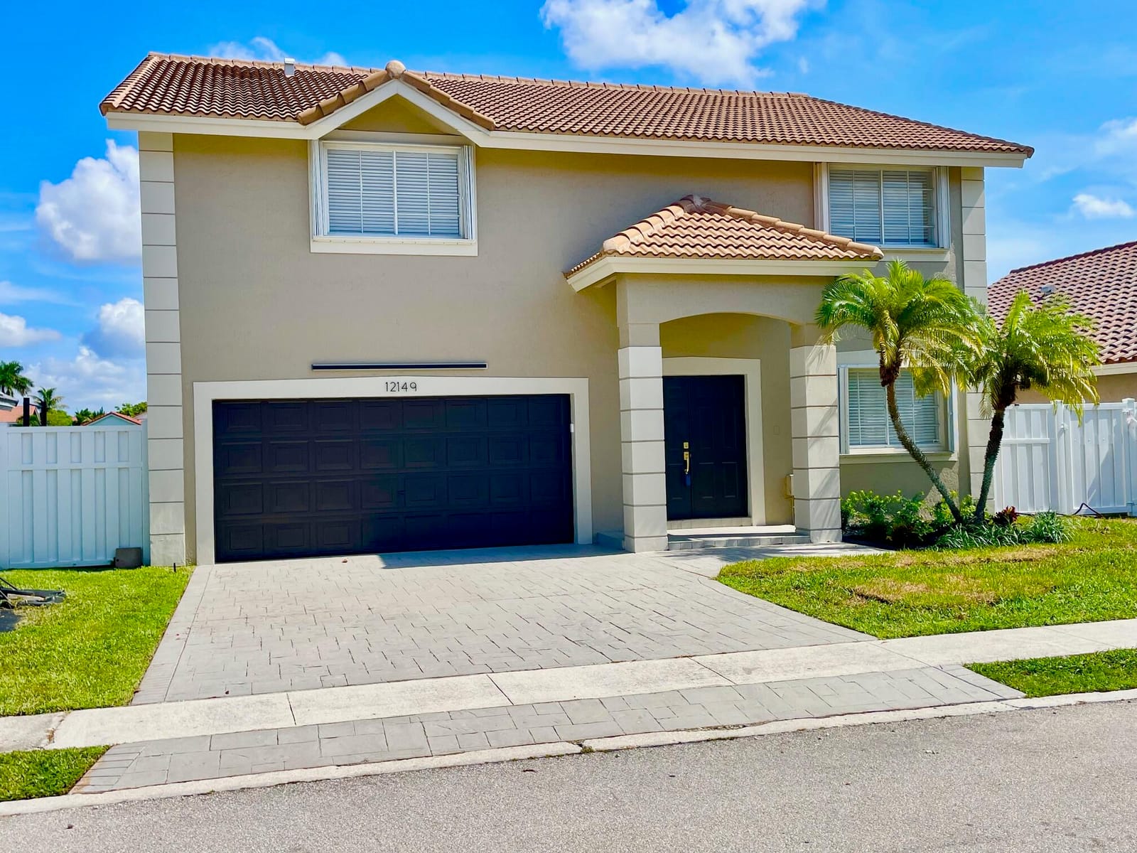 12149 NW 34TH Street, Sunrise, FL 33323