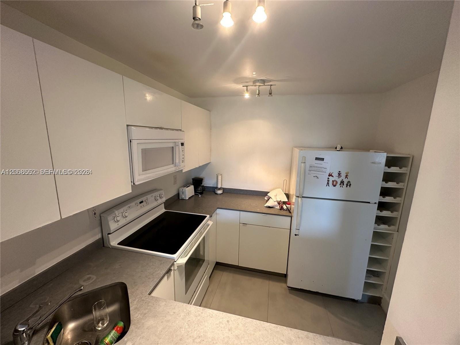 486 NW 165th Street b-303 — photo 4