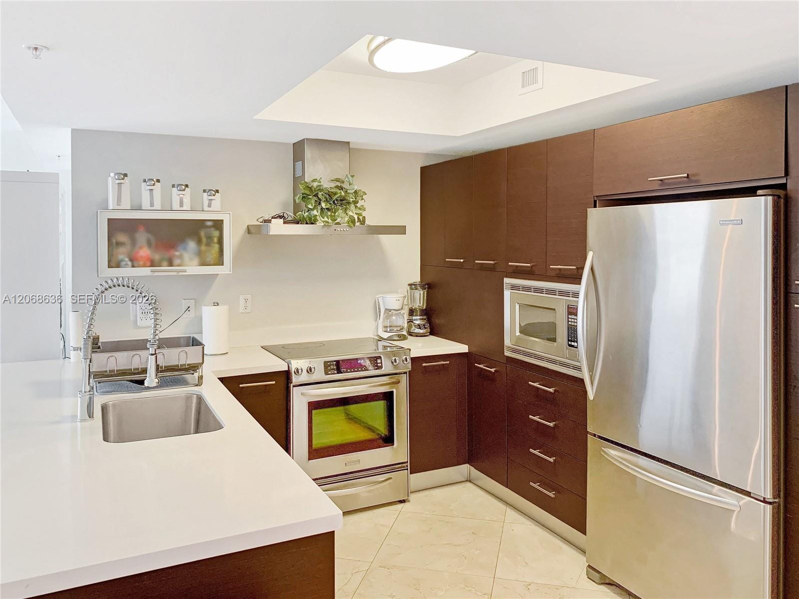 150 Sunny Isles Boulevard 1-906 — photo 4