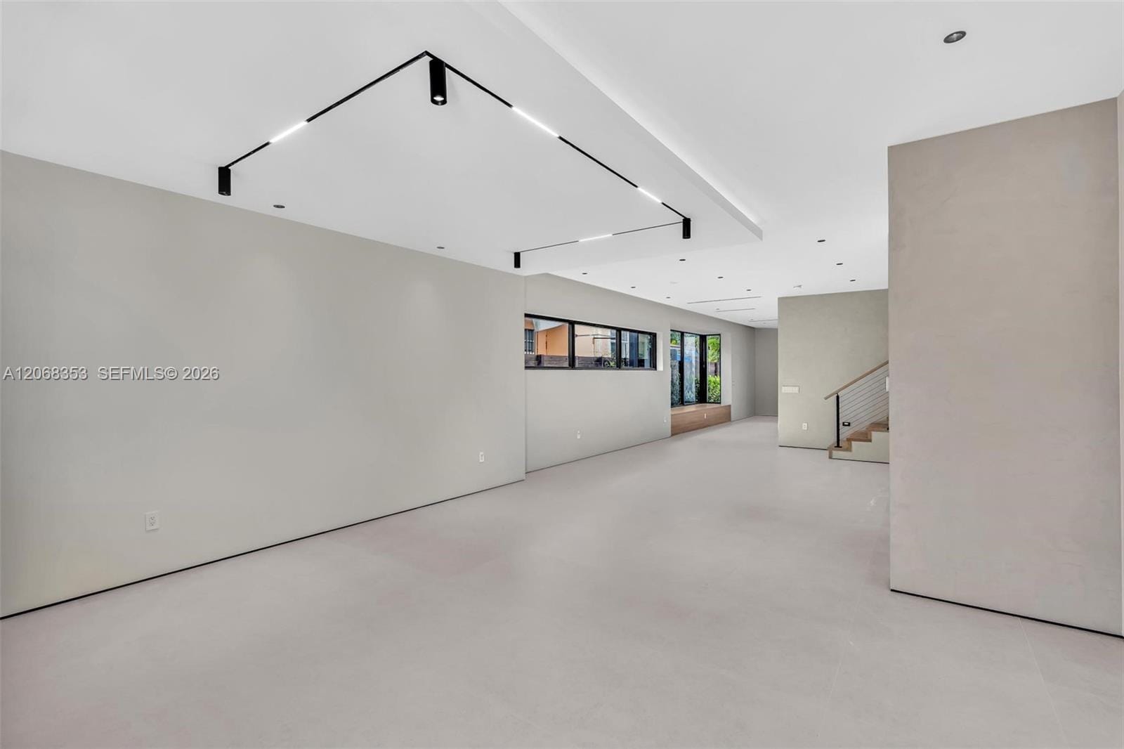 2220 SW 14th Street — photo 3