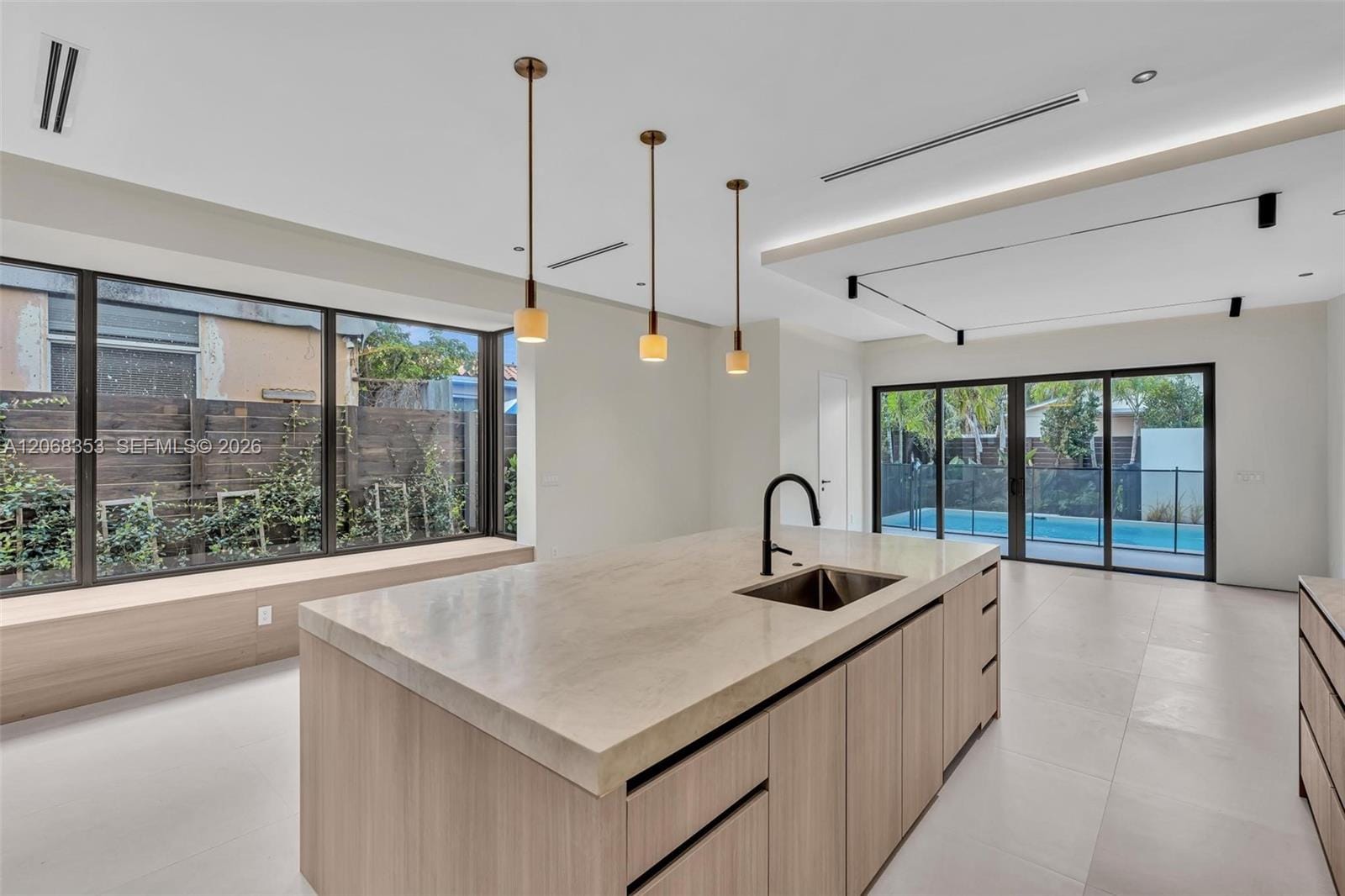 2220 SW 14th Street — photo 8