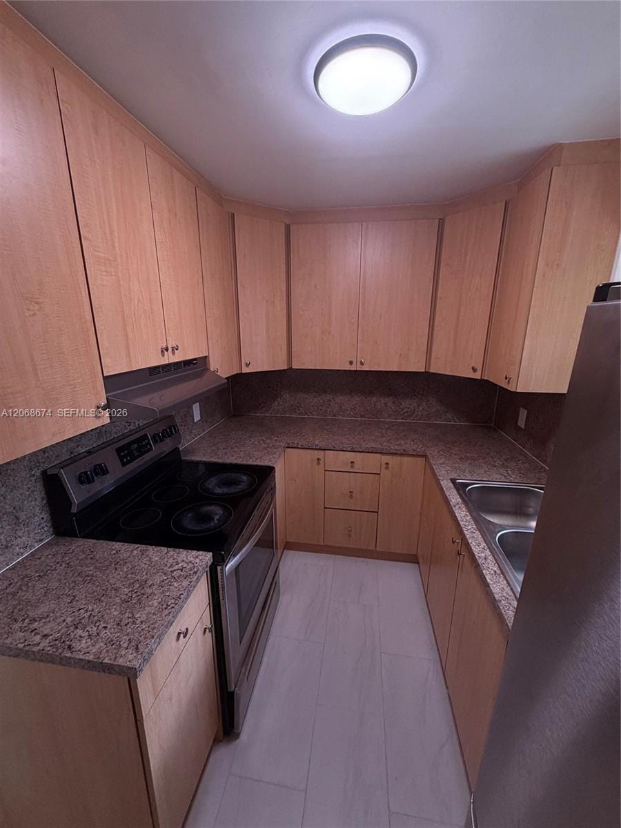 70 SW 14th Terrace — photo 9