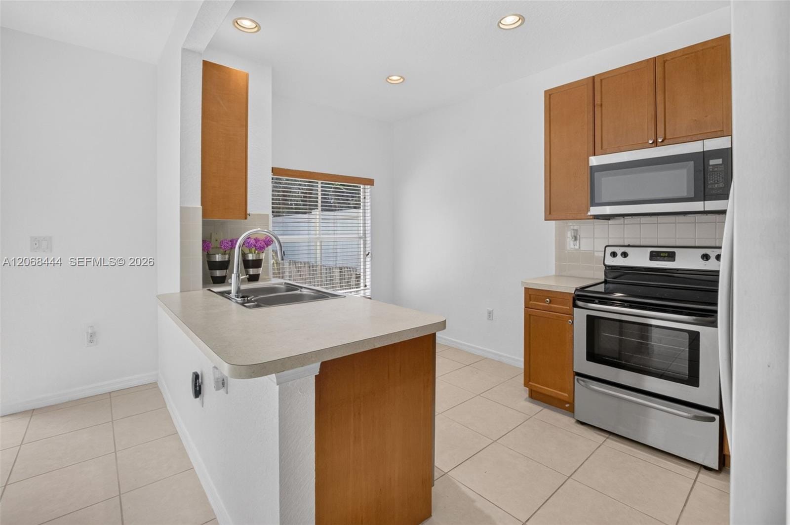 218 Lake Monterey Circle, Boynton Beach, FL 33426 photo 19