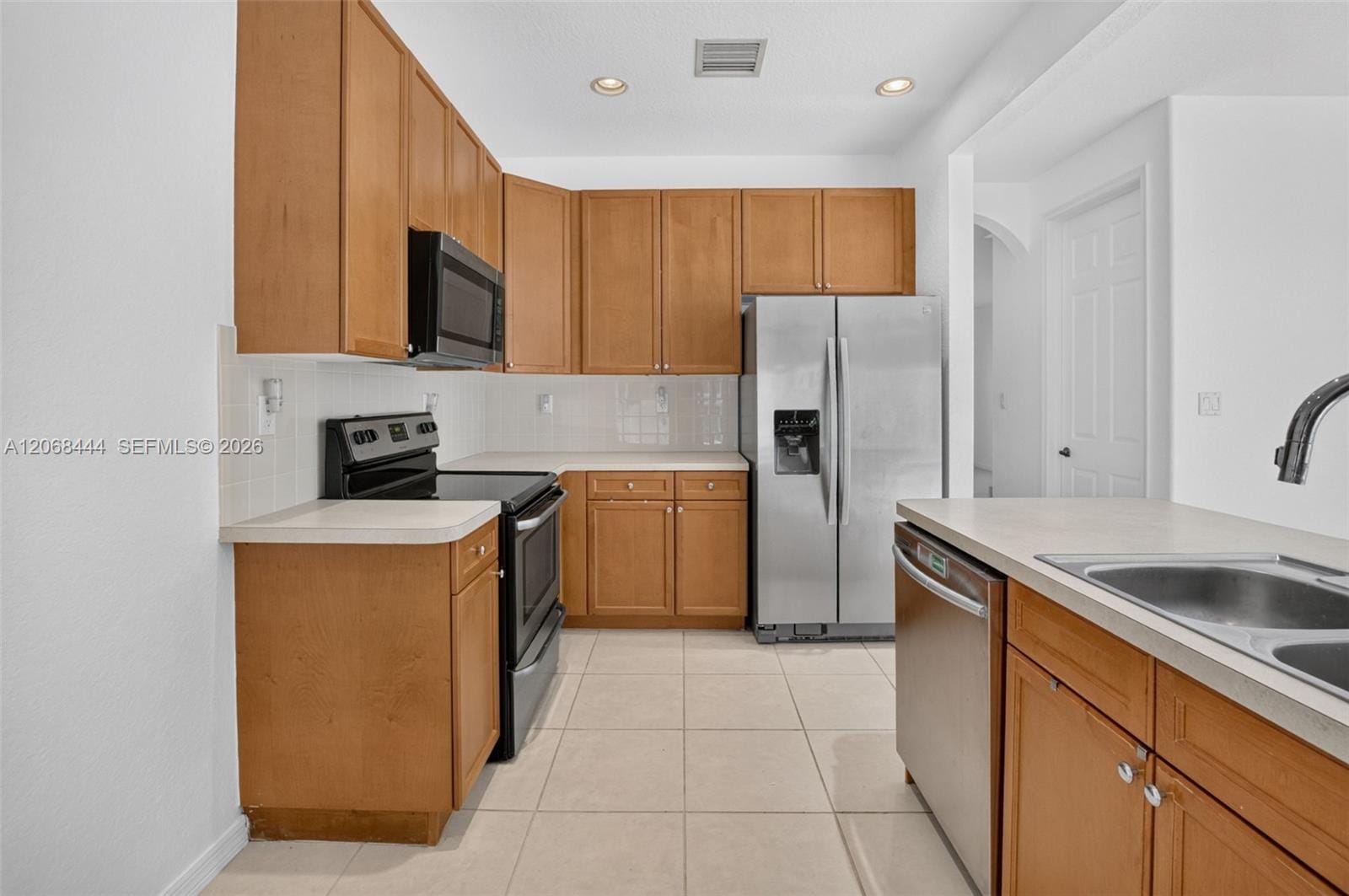 218 Lake Monterey Circle, Boynton Beach, FL 33426 photo 22