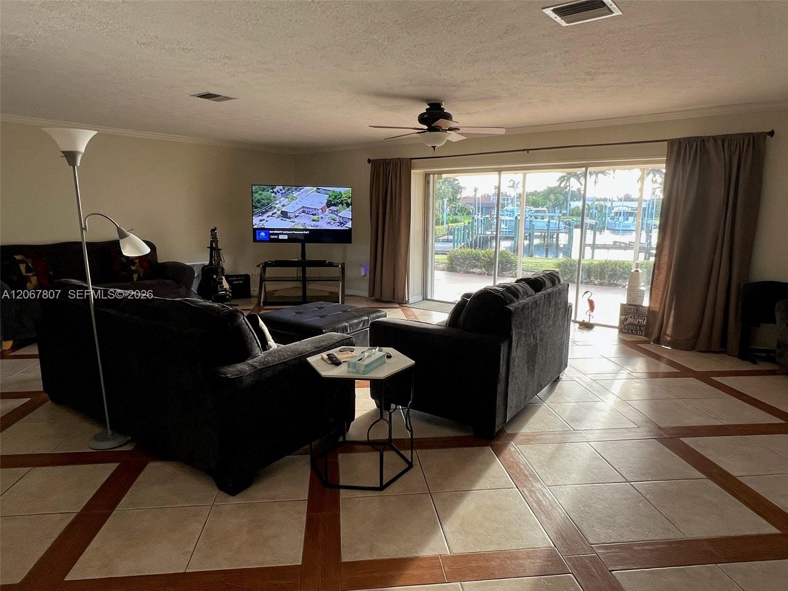 2472 NW Everglades Boulevard — photo 6