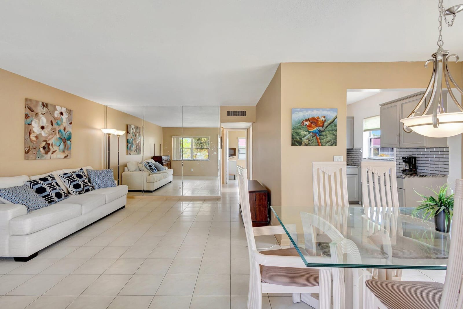 64 COVENTRY C, West Palm Beach, FL 33417 photo 4