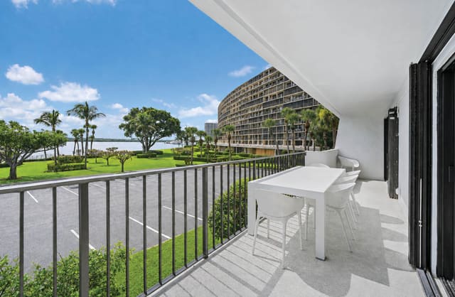 1208 MARINE Way G13, Old Port Cove Condo One, North Palm Beach, FL