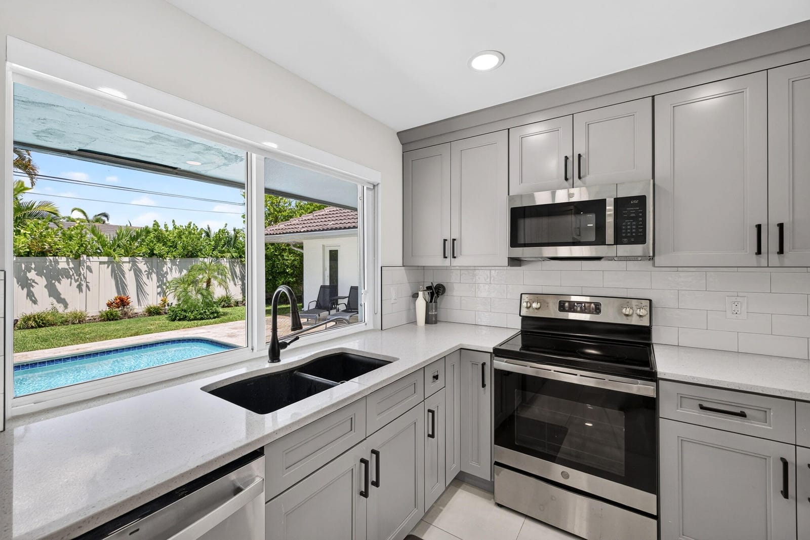 6351 NE 22nd Avenue, Fort Lauderdale, FL 33308 photo 25