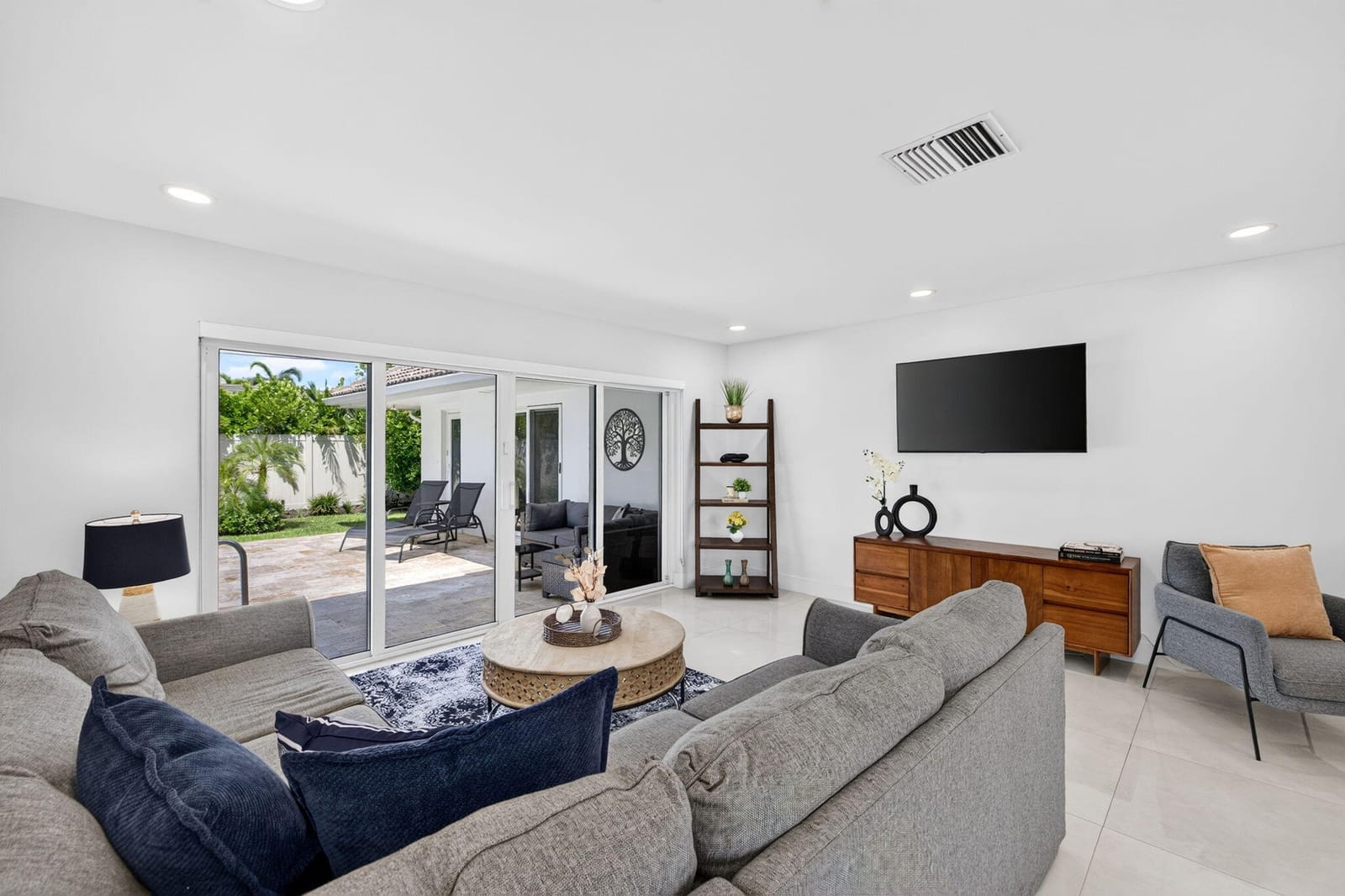 6351 NE 22nd Avenue, Fort Lauderdale, FL 33308 photo 8