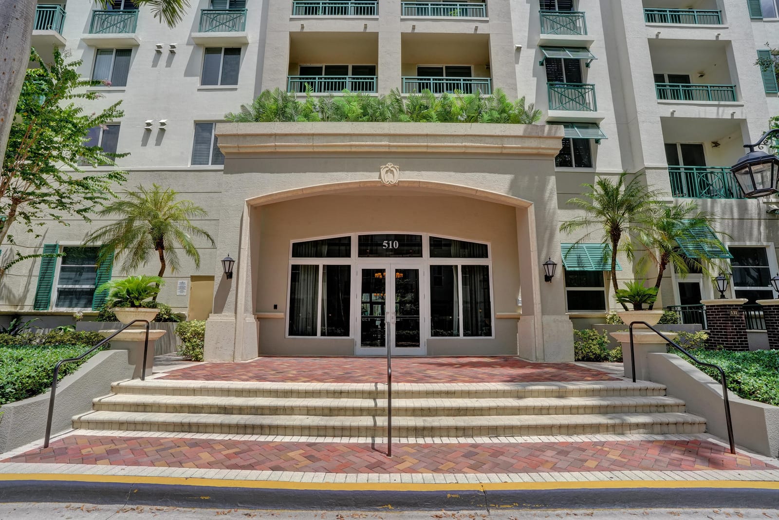 510 NW 84th Avenue 420, Plantation, FL 33324 photo 2
