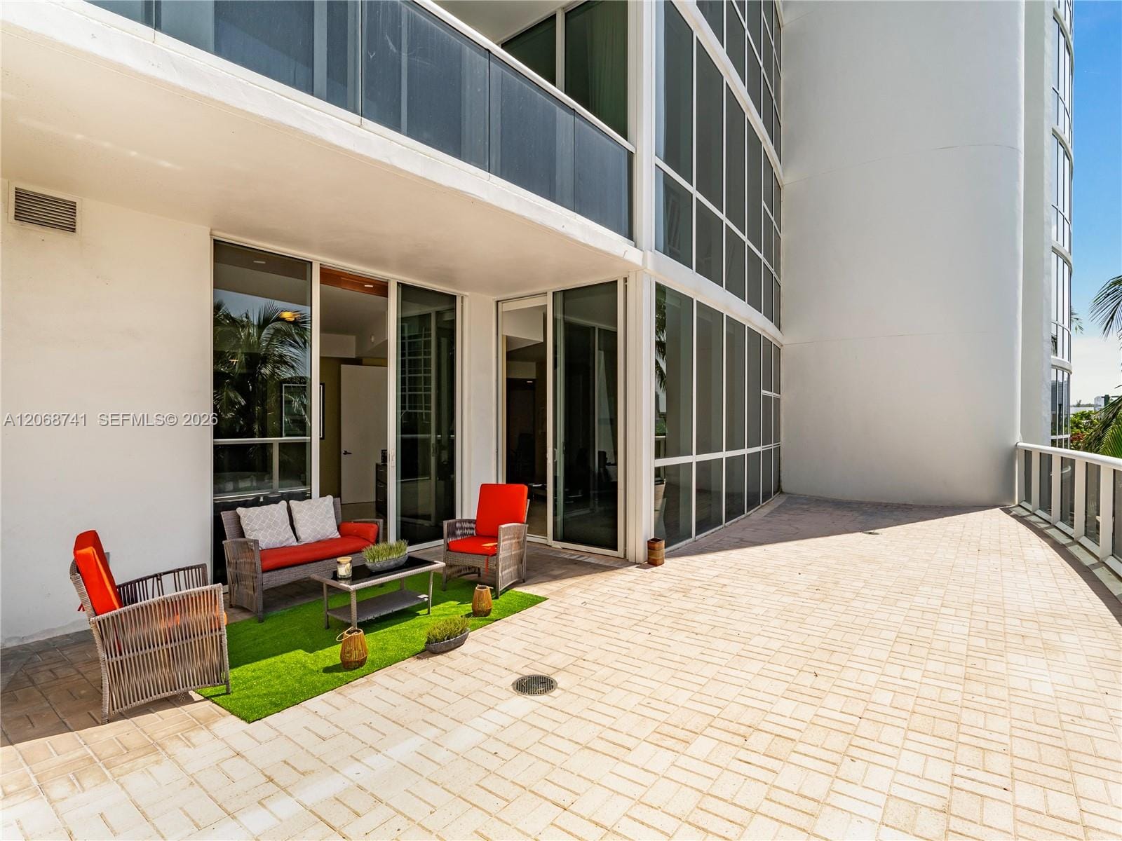 18101 Collins Avenue 503 — photo 9
