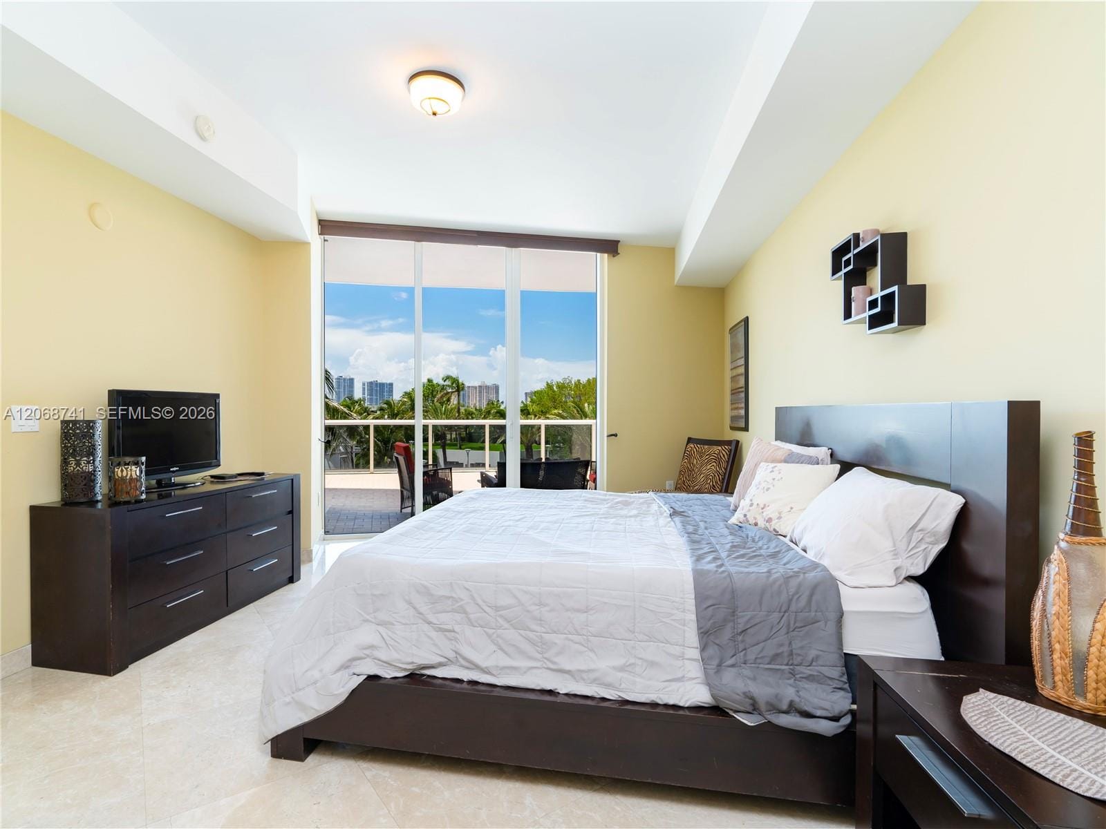 18101 Collins Avenue 503, Sunny Isles Beach, FL 33160 photo 15