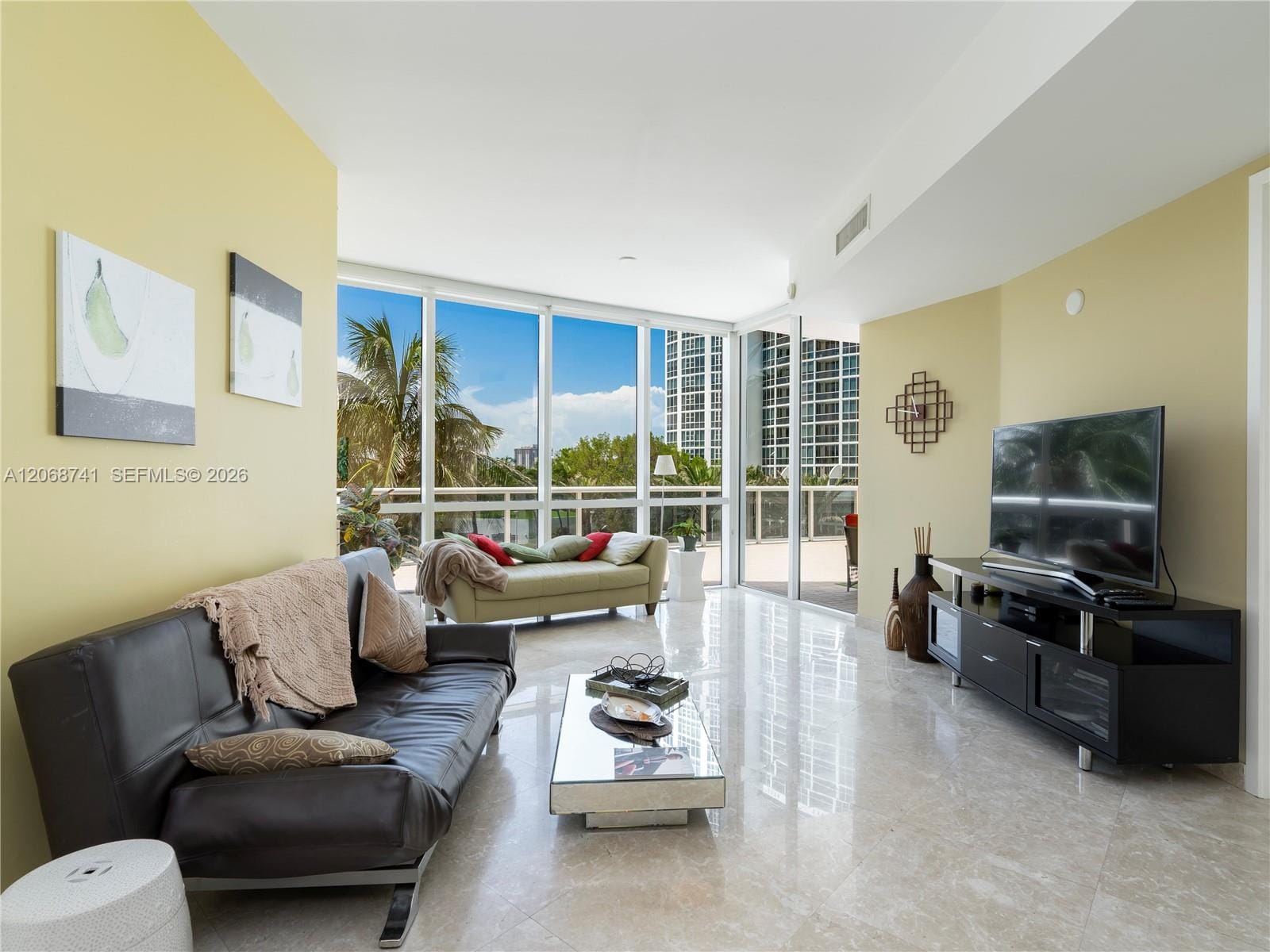 18101 Collins Avenue 503
