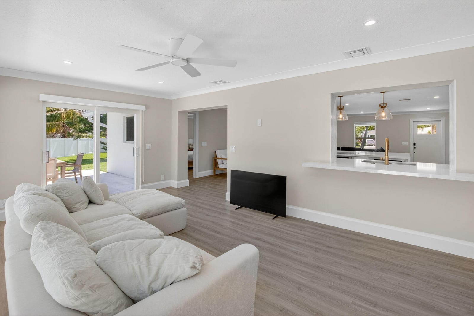 135 SE 28th Court, Boynton Beach, FL 33435 photo 25
