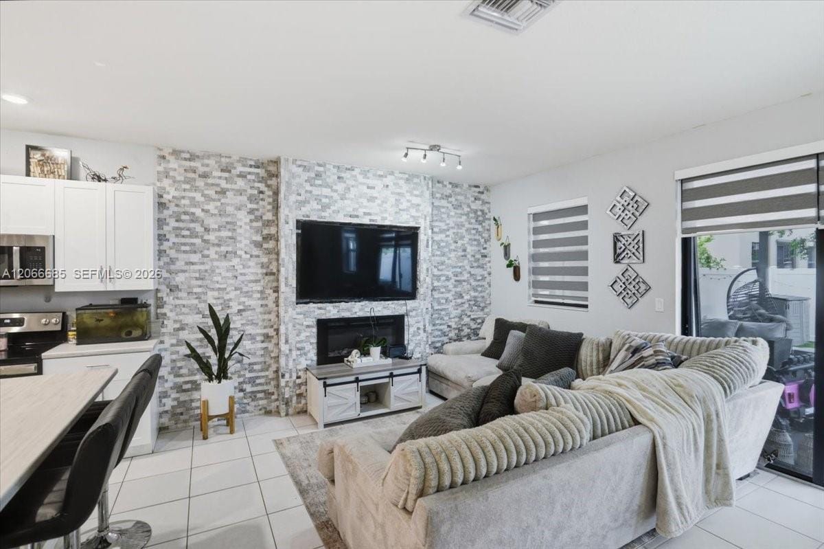 3378 W 112th Street, Hialeah, FL 33018 photo 24