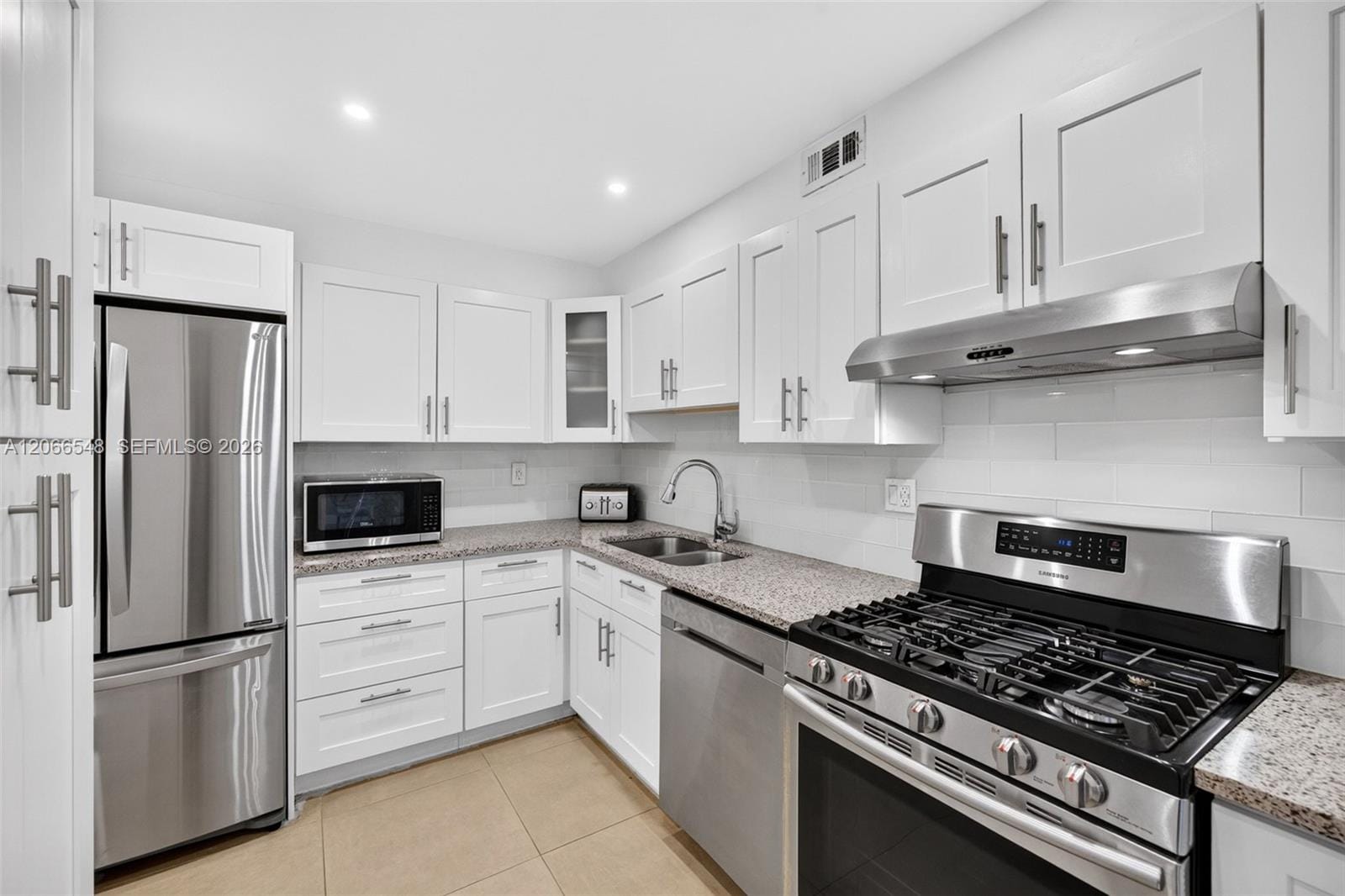 2030 S Ocean Drive 1218, Hallandale Beach, FL 33009 photo 8