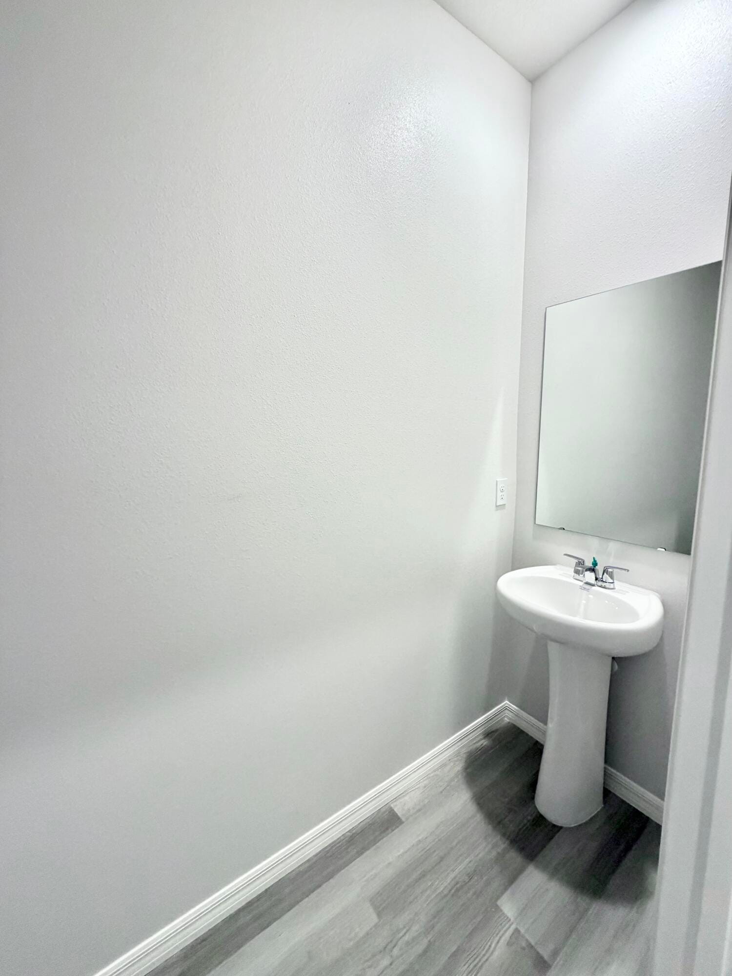 12813 SW Forli Way — photo 12