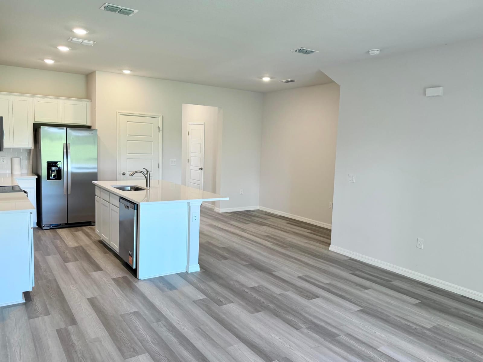12813 SW Forli Way — photo 8