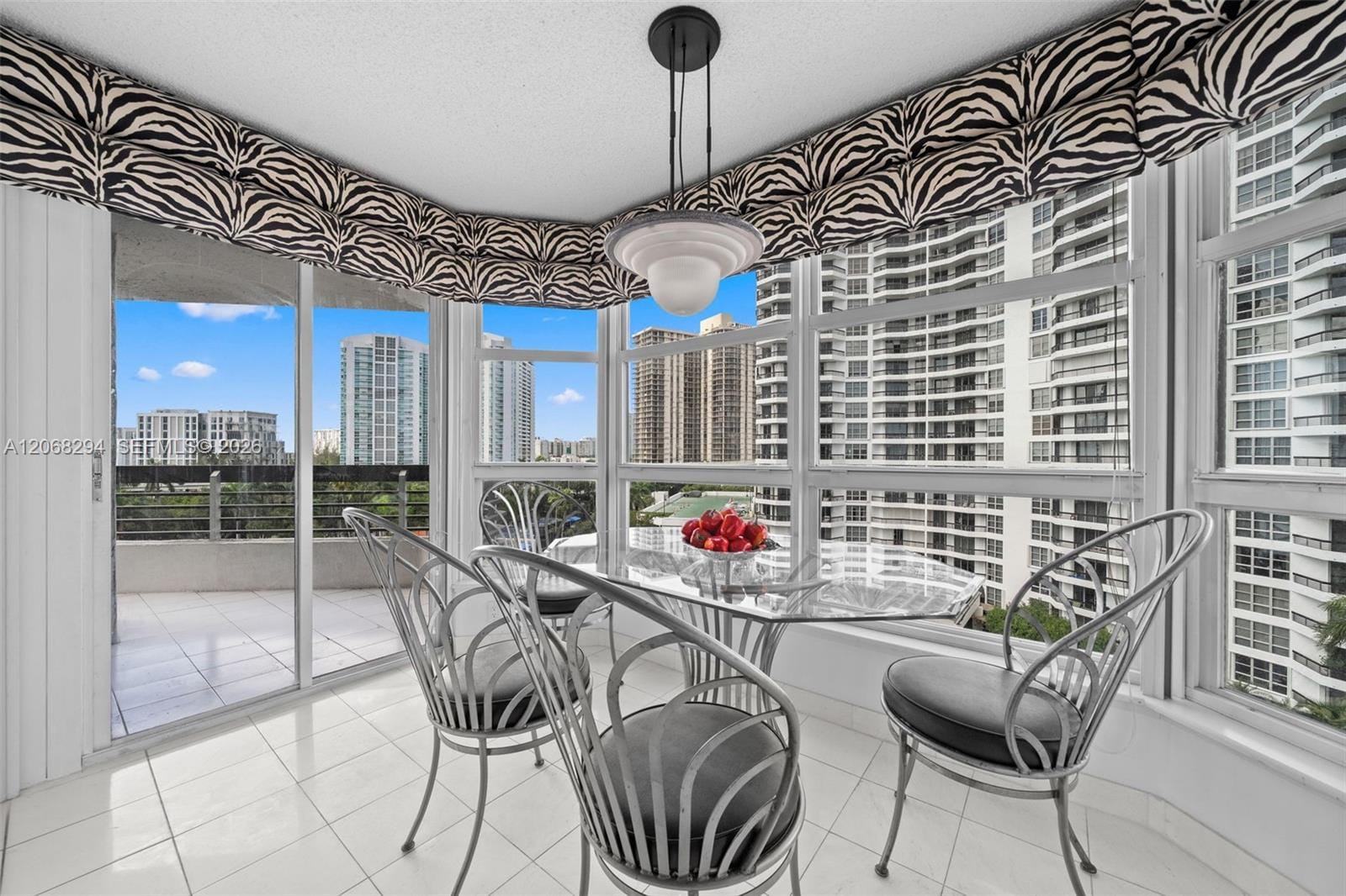 19101 NE 36th Court 807, Aventura, FL 33180 photo 11