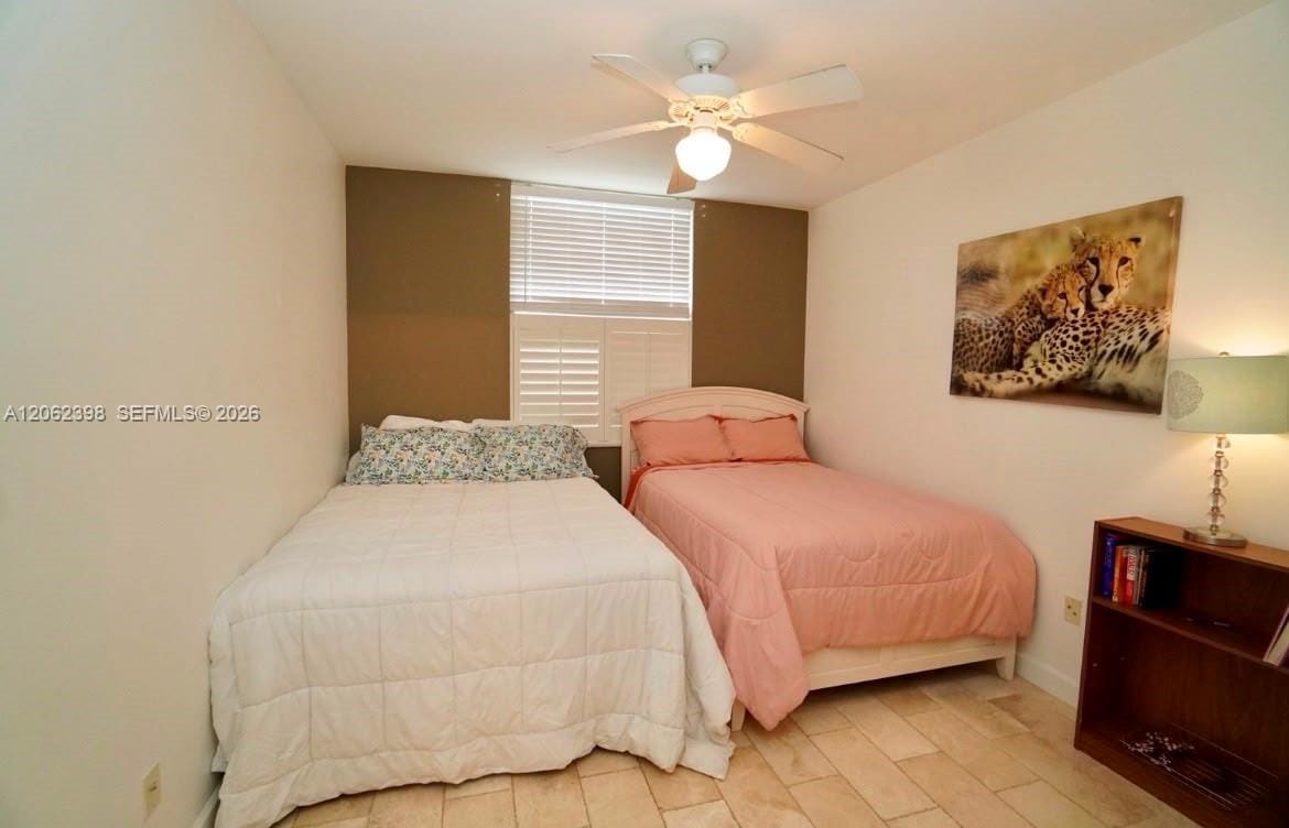 1900 Van Buren Street 118B — photo 12
