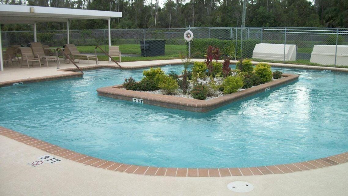 159 EASTHAMPTON G, West Palm Beach, FL 33417 photo 25