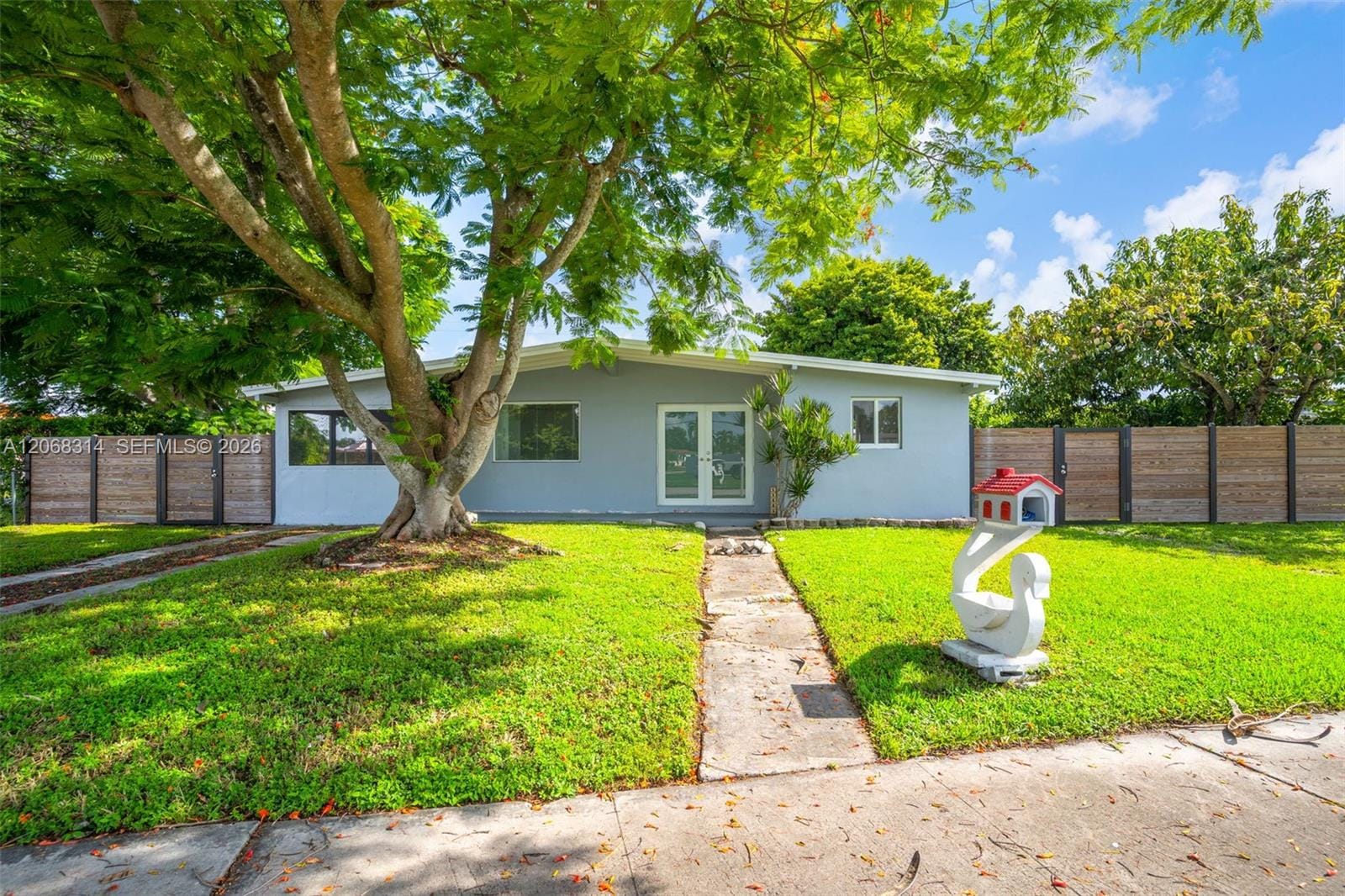 11445 SW 43rd Terrace, Miami, FL 33165
