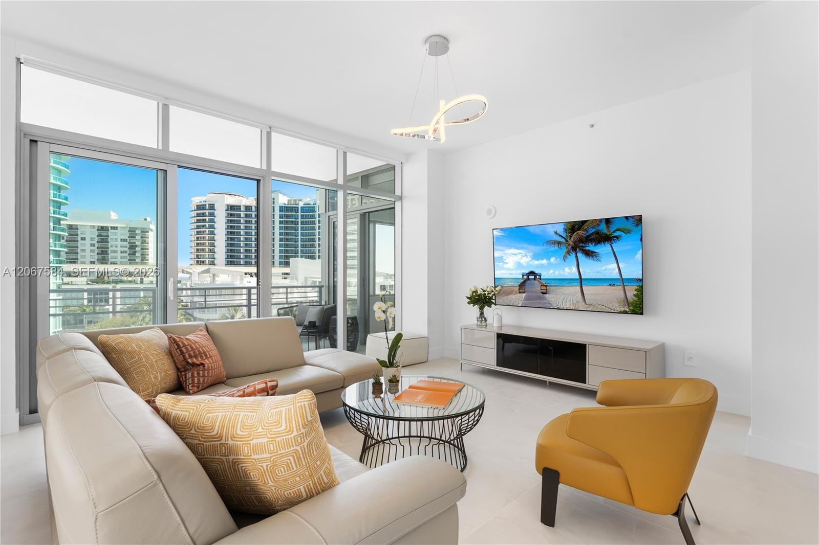 6101 Aqua Avenue 703 — photo 3