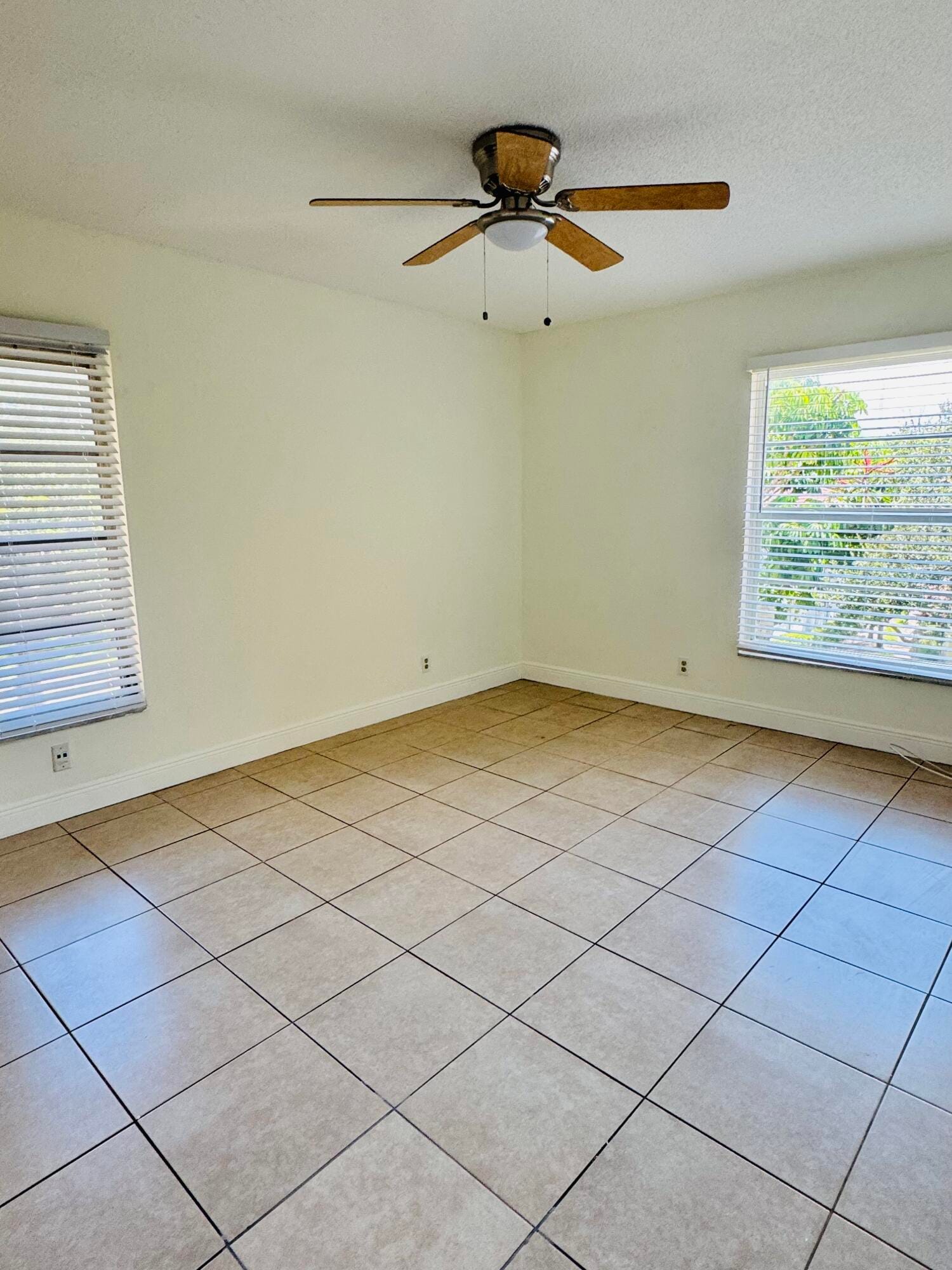 480 NW 20th Street 3020 — photo 5