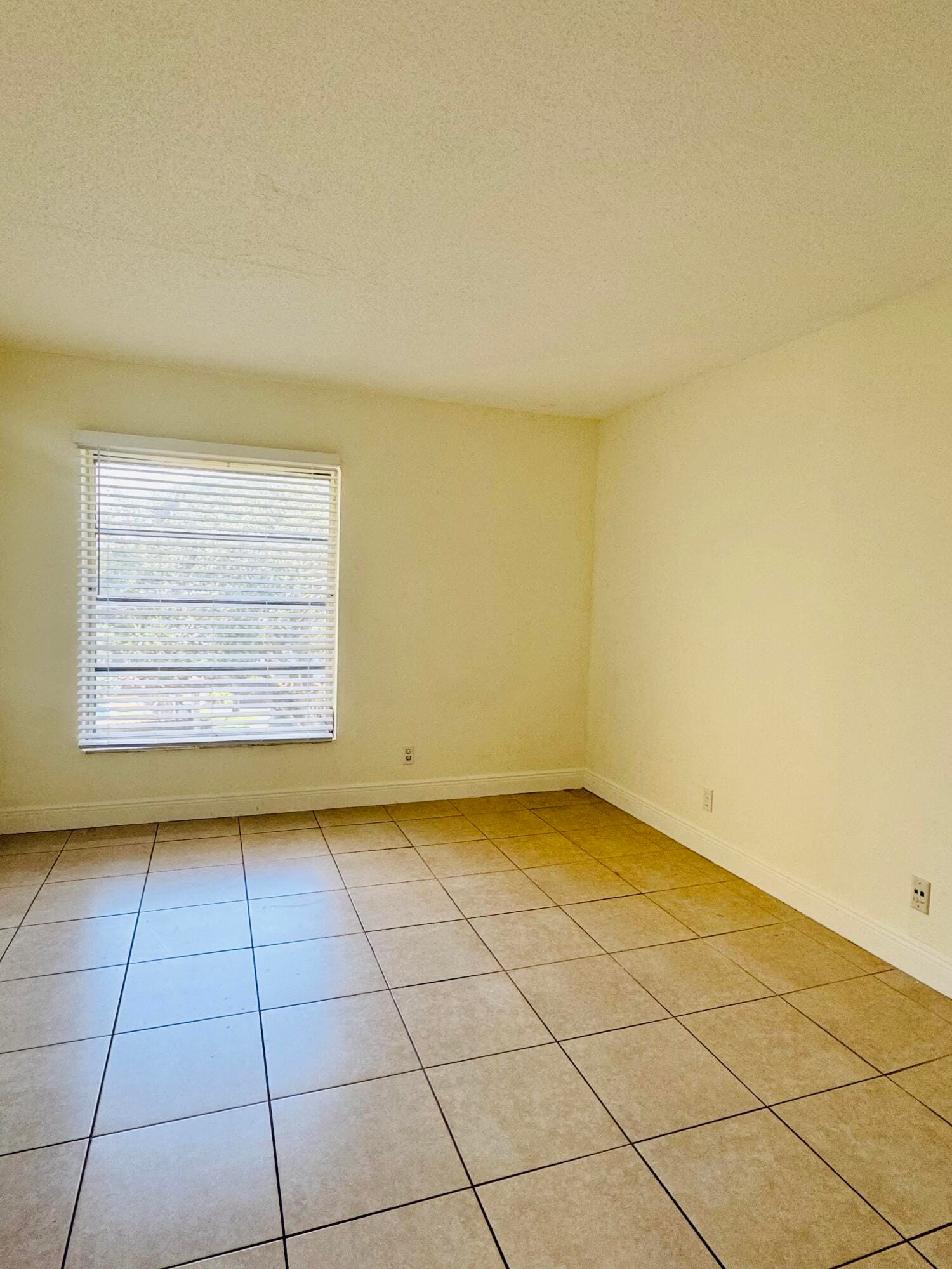 480 NW 20th Street 3020 — photo 8