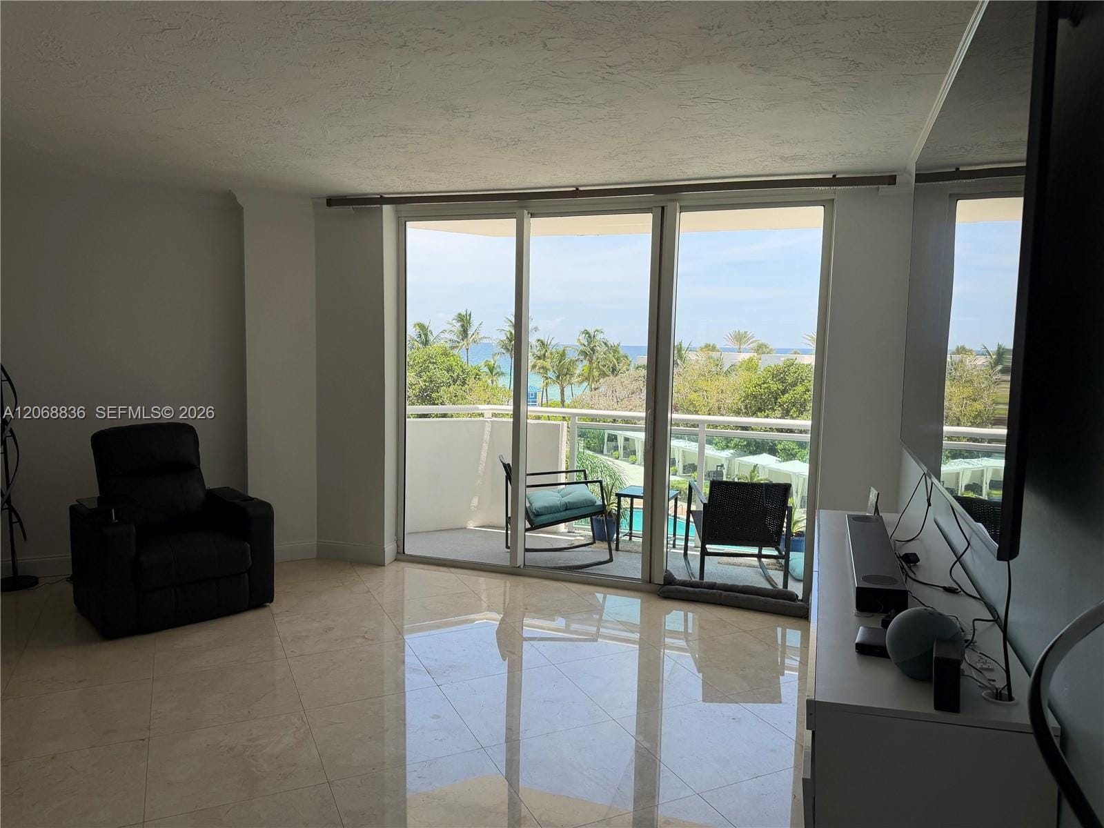 3001 S Ocean Drive 421 — photo 5